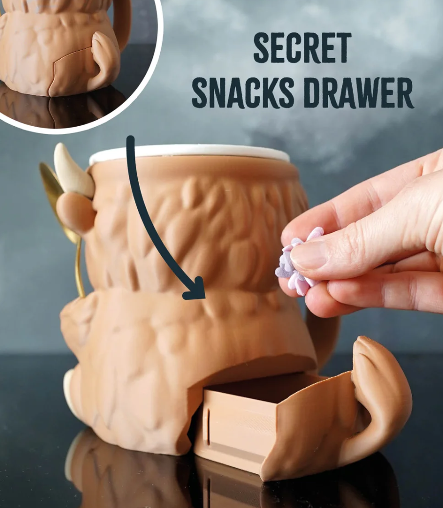 Ferdinand, the Highland Cow Ice Pint Holder